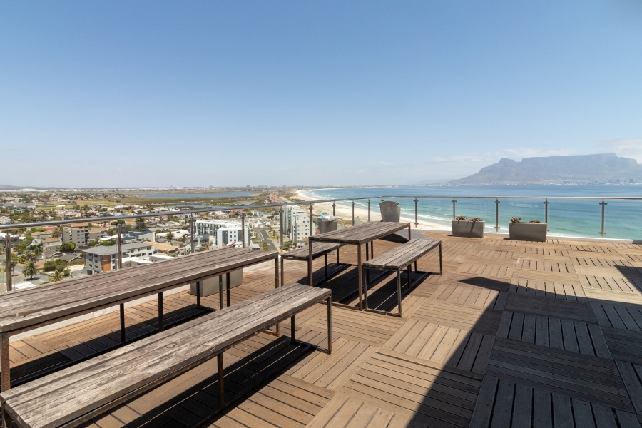 3 Bedroom Property for Sale in Bloubergstrand Western Cape